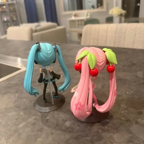 Blue and Pink Anime Figurine Set - Decorative Home Collectibles - Picture 2 of 2